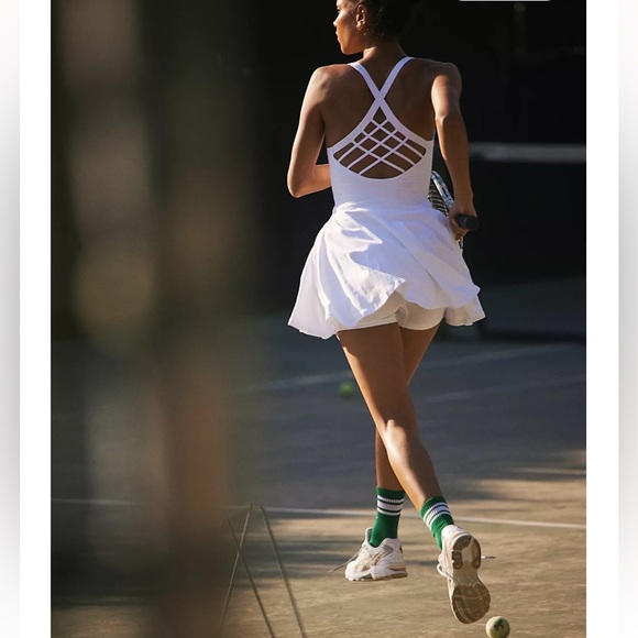 Free People Good Karma Dress in White NWOT, M/L - Picture 6 of 7